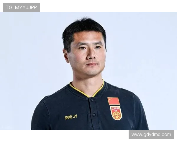 国足新球衣亮相迎接FIFA系列赛挑战